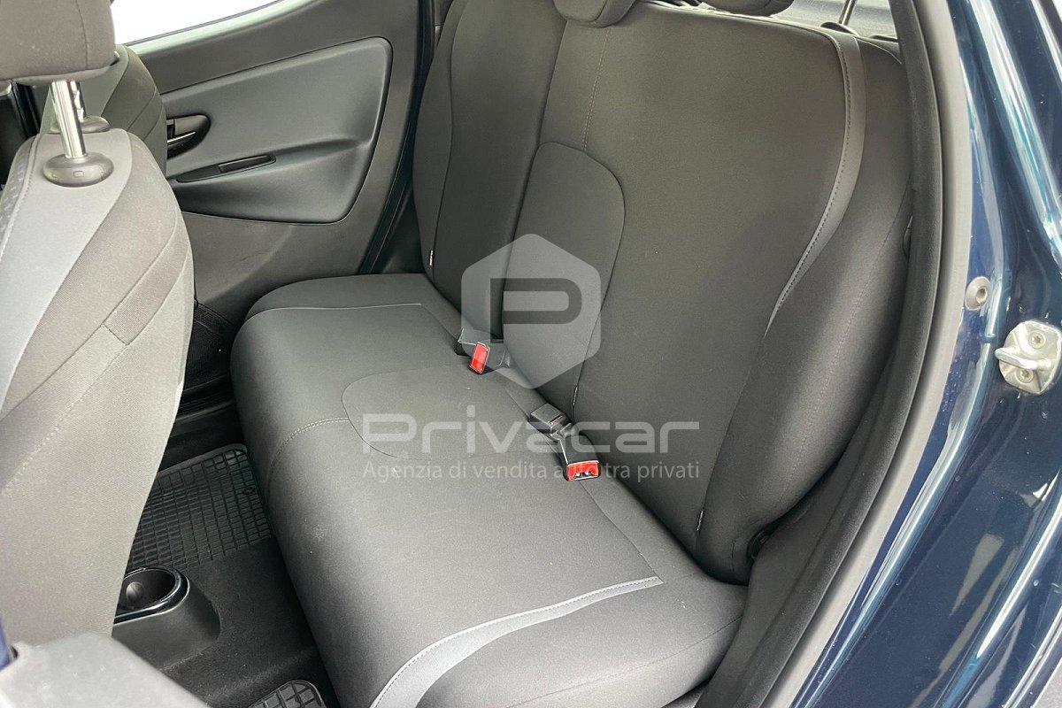 LANCIA Ypsilon 1.2 69 CV 5 porte Silver