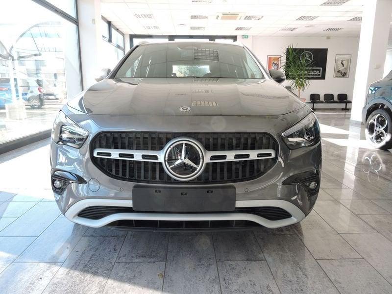 Mercedes-Benz GLA GLA 180 Automatic Advanced