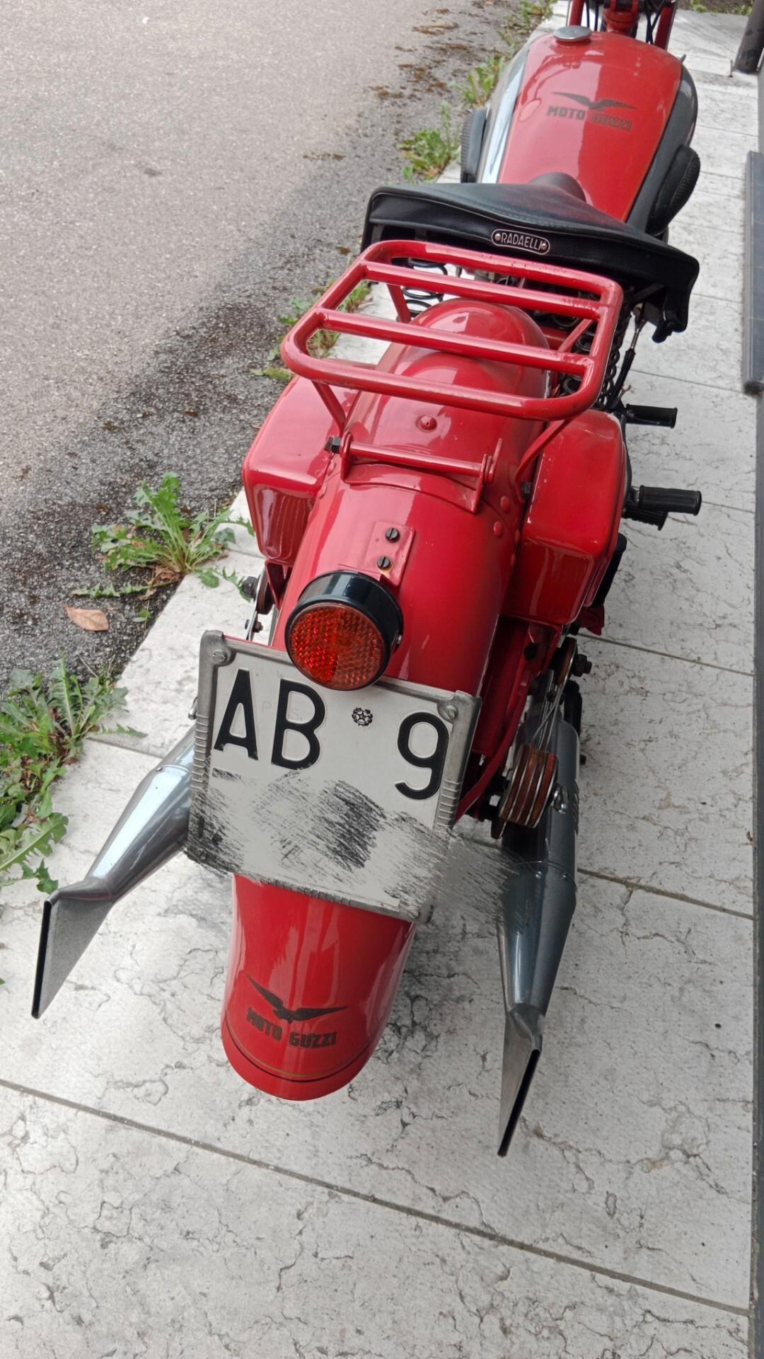 Moto Guzzi GTV 500 BITUBO