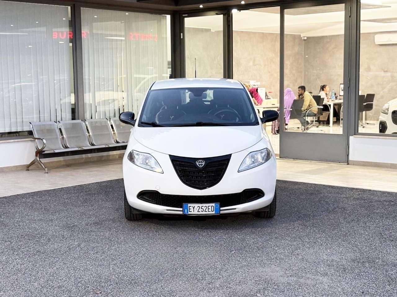 Lancia Ypsilon 1.2 Gpl 69CV E6 Neo - 2014