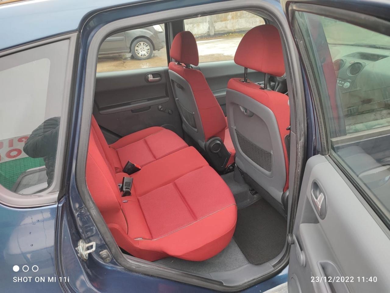 Mitsubishi Colt 1.3 16V 5p. Instyle