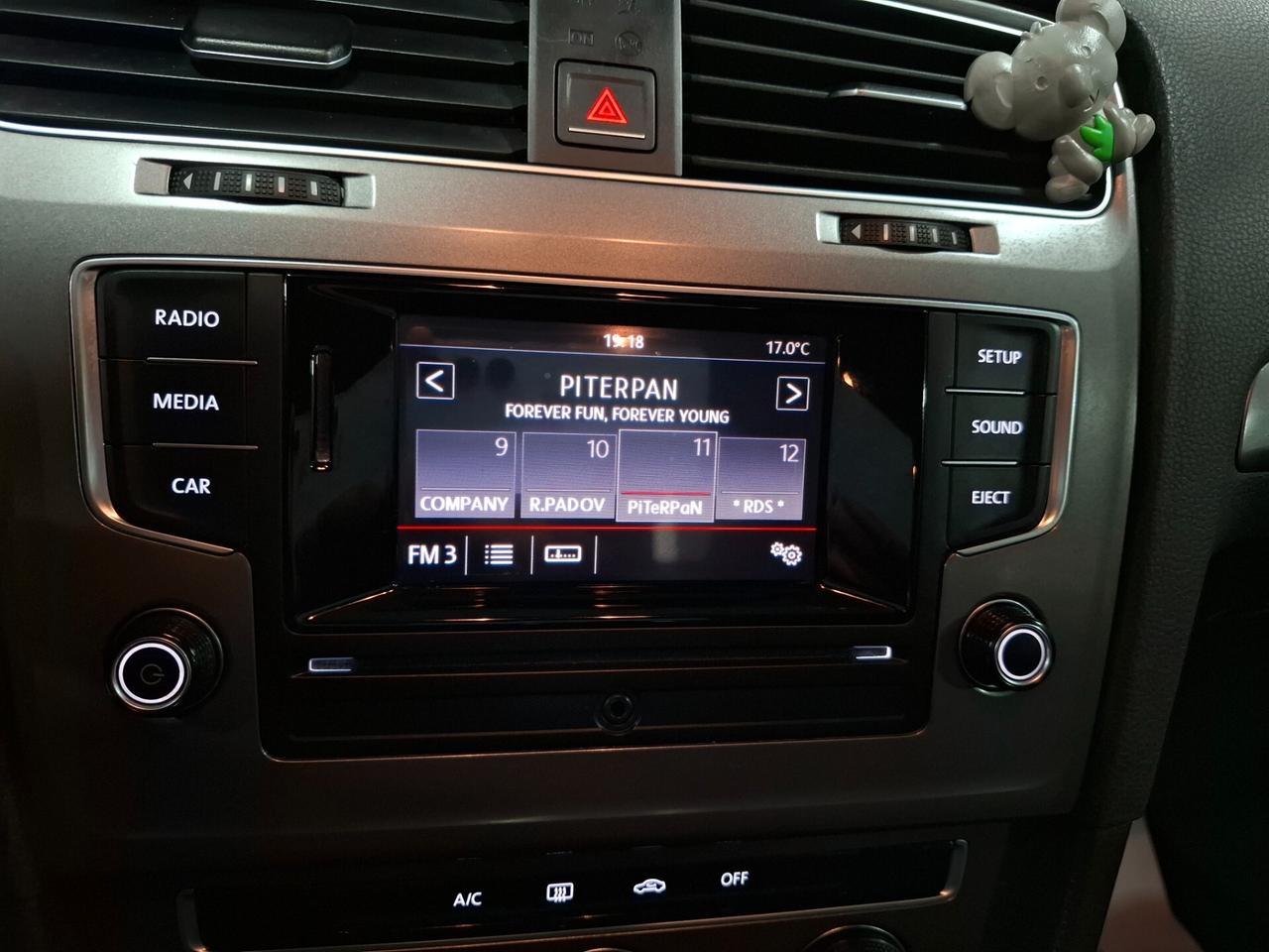 Volkswagen Golf 7 1.2 benzina Neopatentato