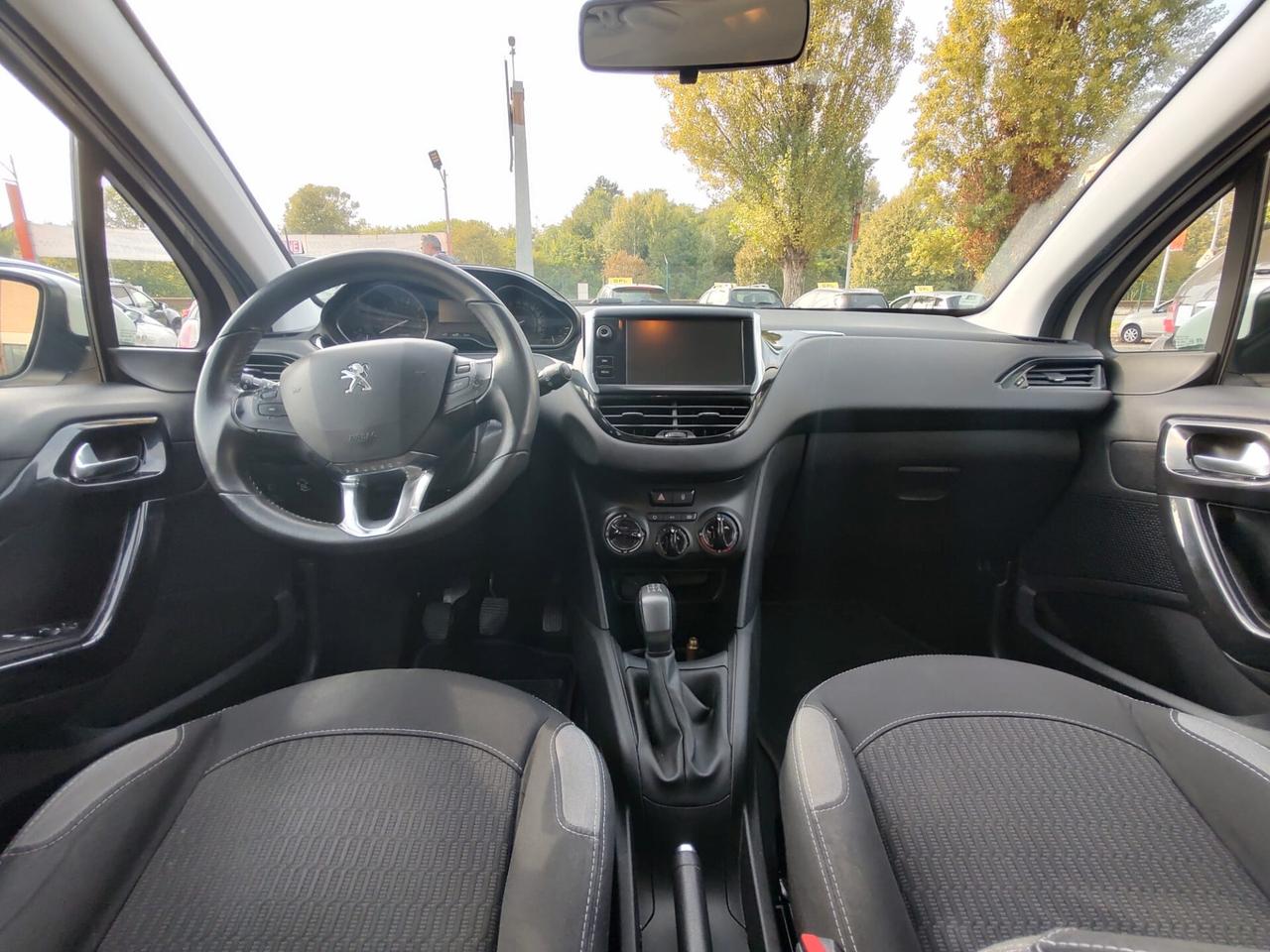 Peugeot 208 PureTech 82 5p. GPL Access, BENZINA\GPL, OK NEOPATENTATI