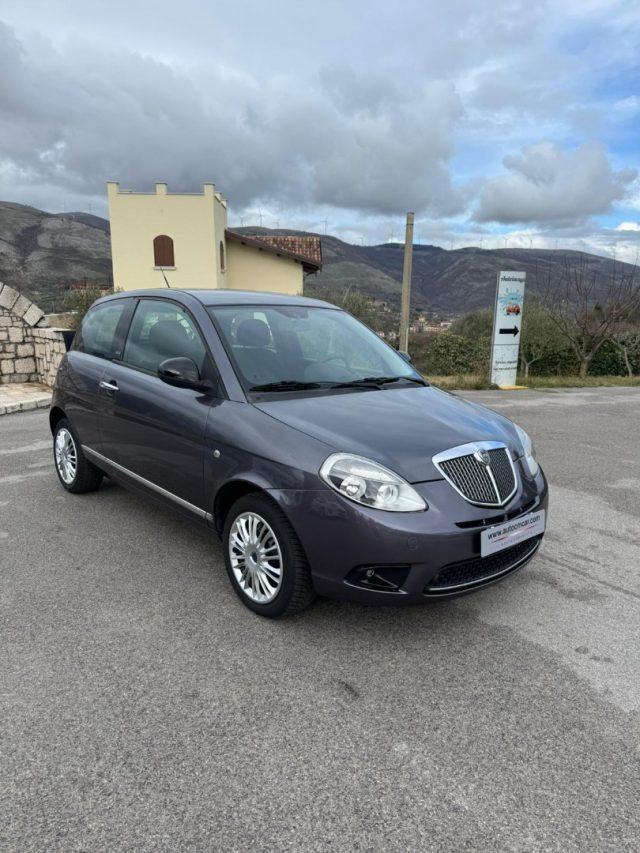 LANCIA Ypsilon 1.2 69 CV Unyca