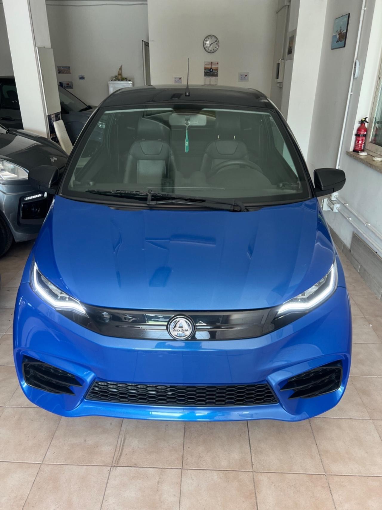 Aixam Ambition sport blu marine 2023 15000 km