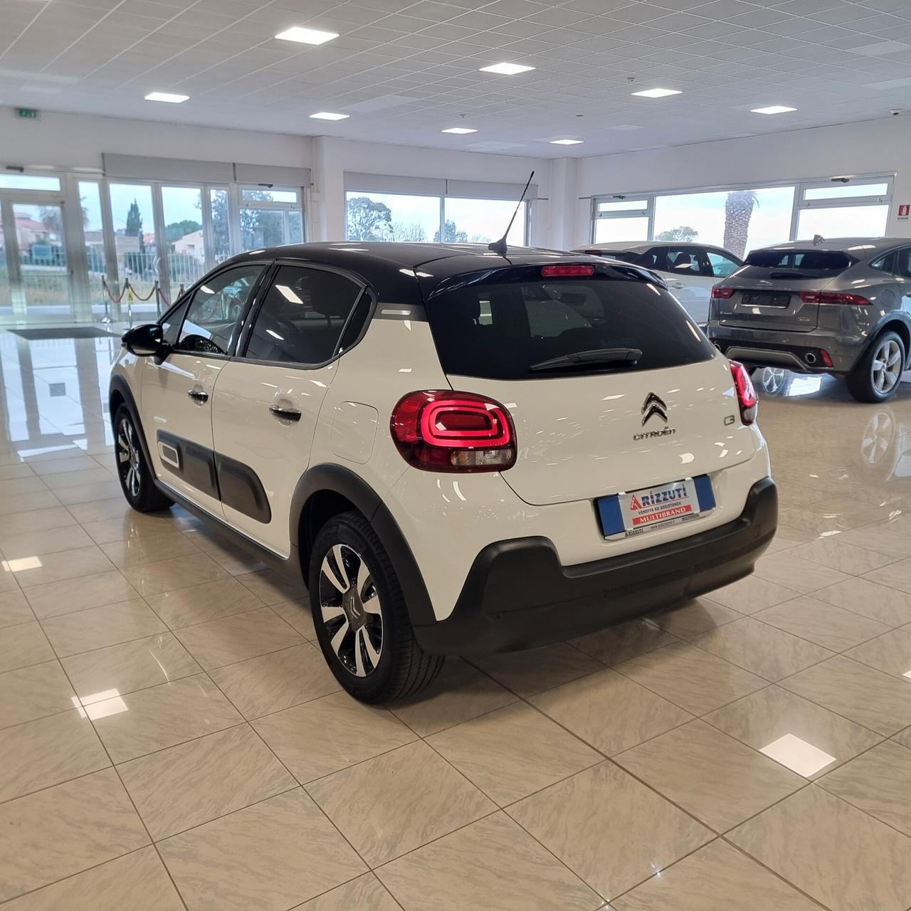CITROEN C3 SHINE 1.2 BZ 110cv EAT6 Cambio automatico