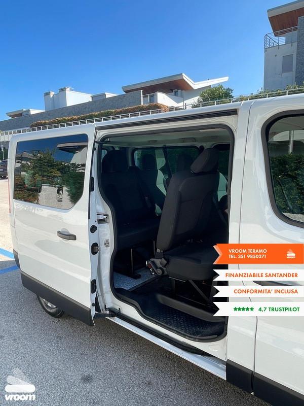 RENAULT Trafic 2.0 dCi 120CV DISABILI
