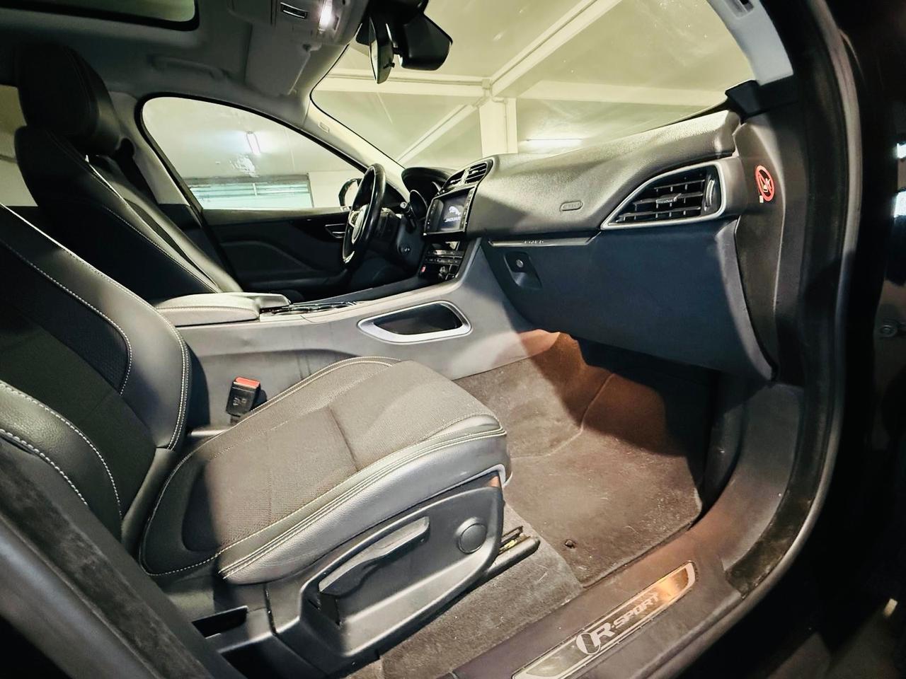 JAGUAR F-PACE*2.0*180 CV*AWD*R-LINE*