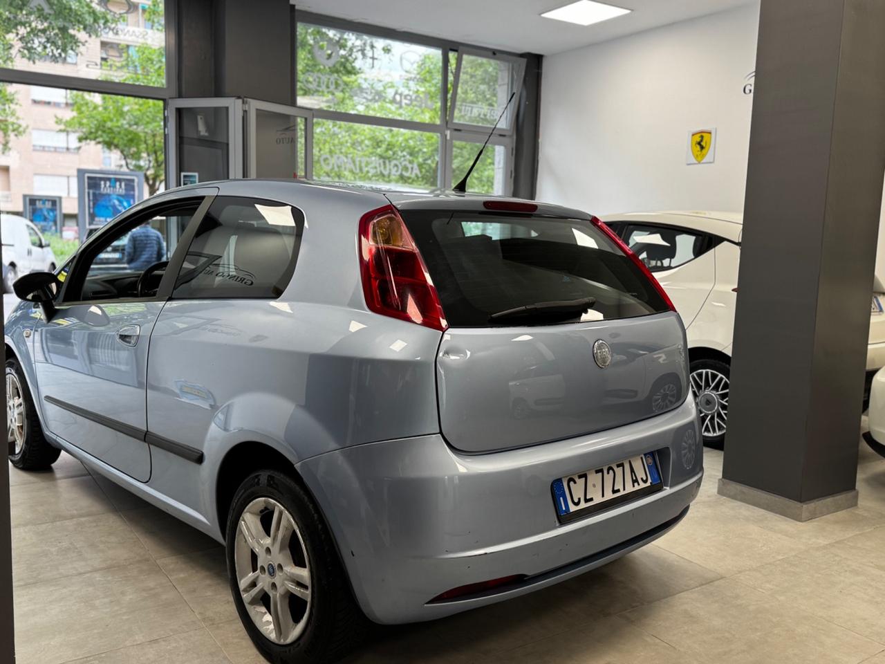 Fiat Grande Punto Grande Punto 1.4 3 porte Dynamic