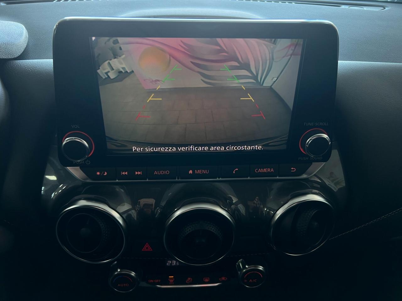 Nissan Juke 1.0 DIG-T 114 CV DCT N-Connecta