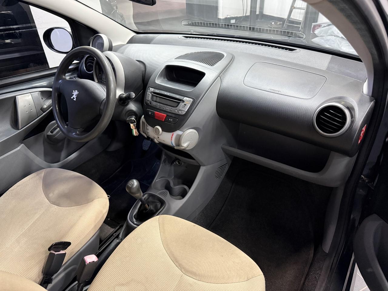 Peugeot 107 1.0 68CV 3p. Desir