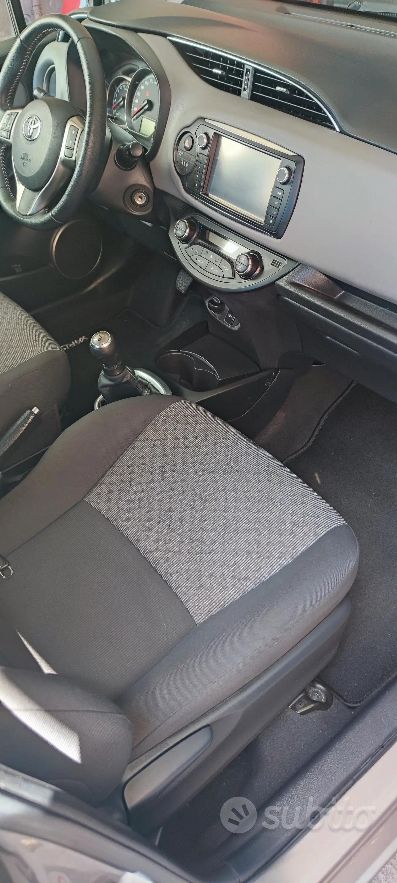 Toyota Yaris 1.0 Lounge