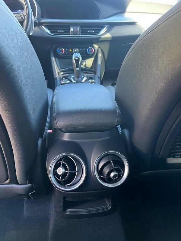 Alfa Romeo Stelvio Stelvio 2.2 Turbodiesel 160 CV AT8 RWD Veloce