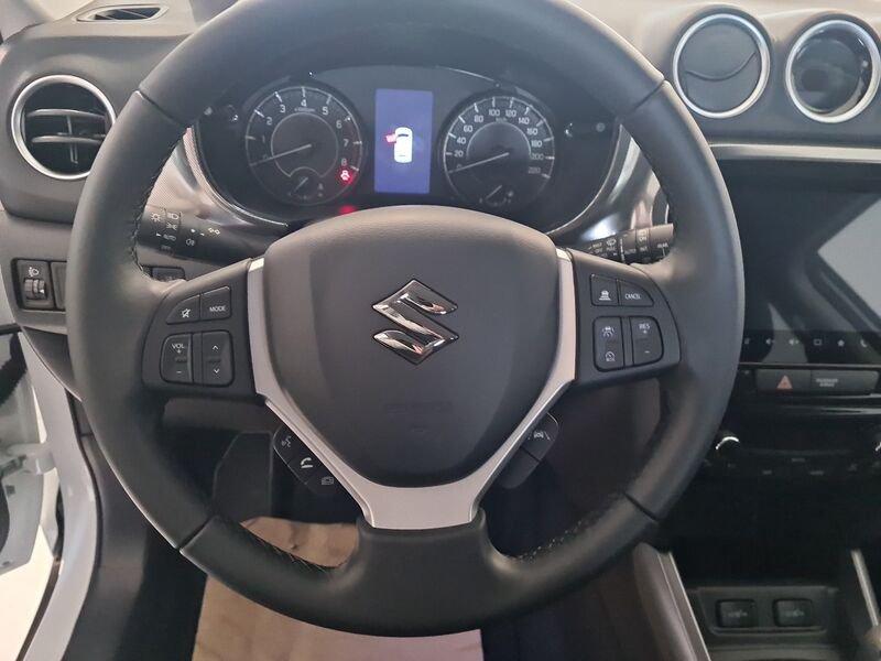 Suzuki Vitara 1.4 Hybrid Top