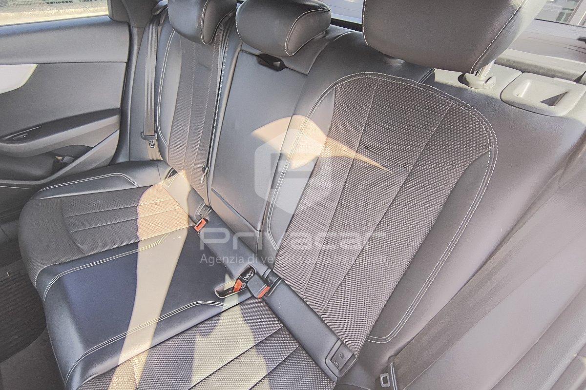 AUDI A4 Avant 40 TDI quattro S tronic Business Sport