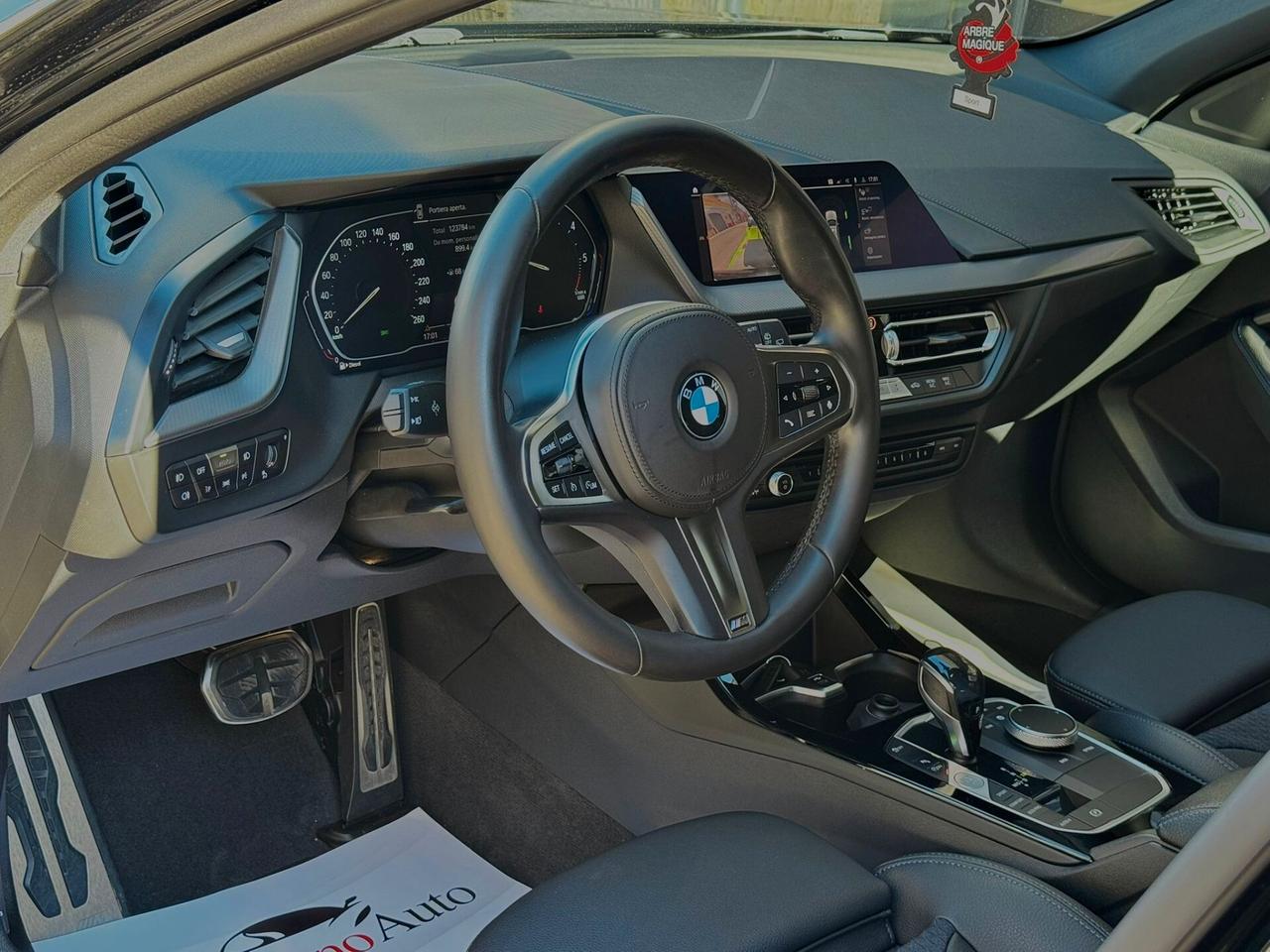 BMW 116D 5P. MSPORT AUTO - 2021 OK NEOPATENTATI