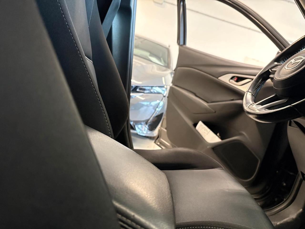 Mazda CX-3 EXECUTIVE 2.0L Skyactiv-G 121 CV 6mt UNICO PR.