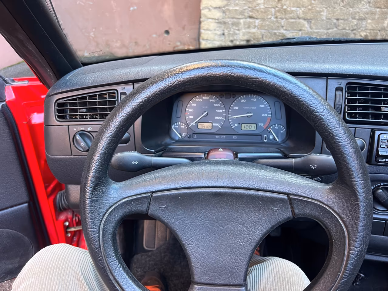Volkswagen Golf Cabrio