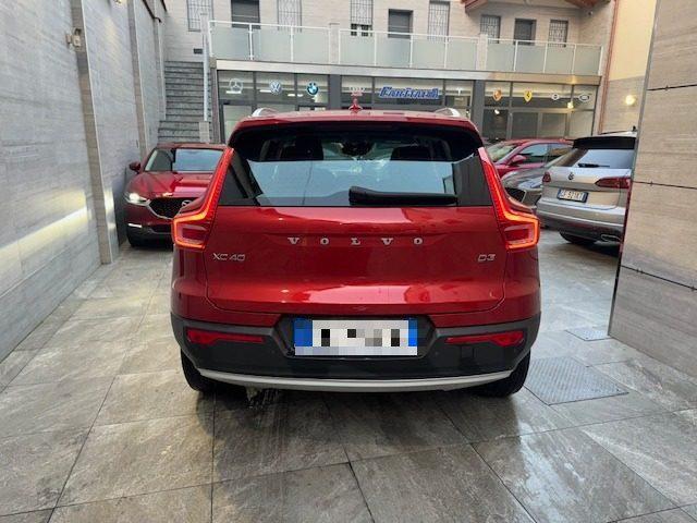 VOLVO XC40 D3 AWD Geartronic Momentum