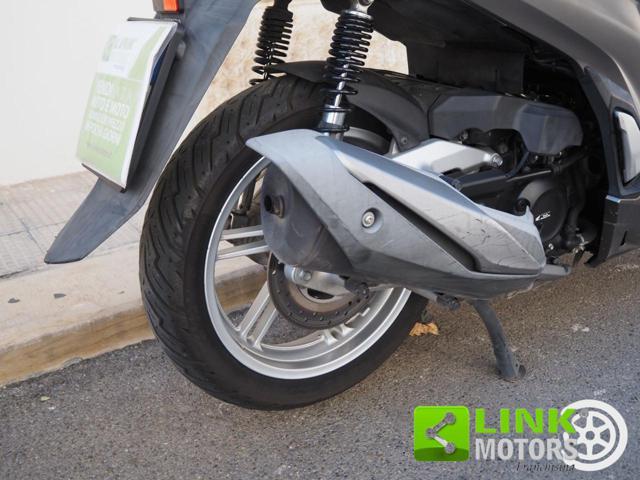 HONDA SH 350 * ? 81,00 al mese*