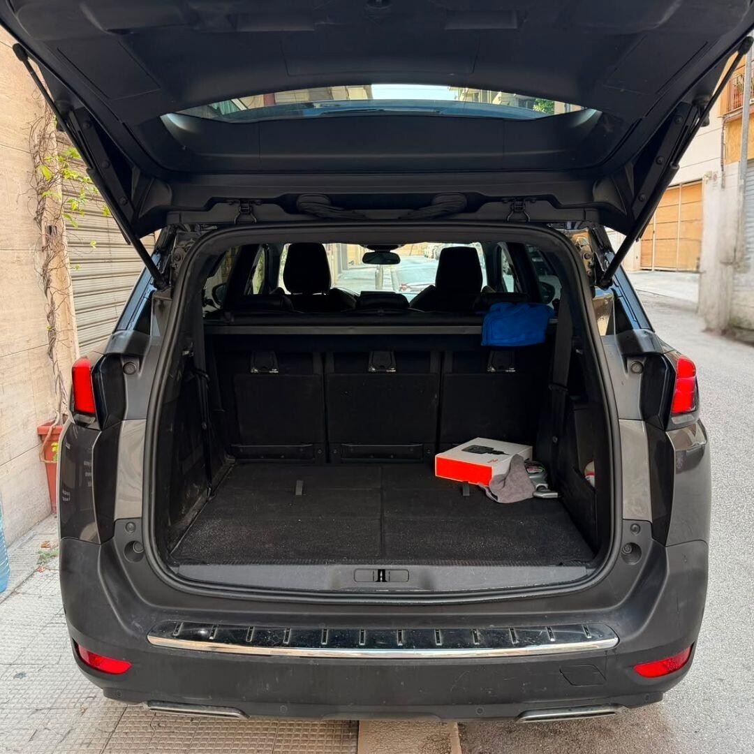 Peugeot 5008 BlueHDi GT Line - 131CV