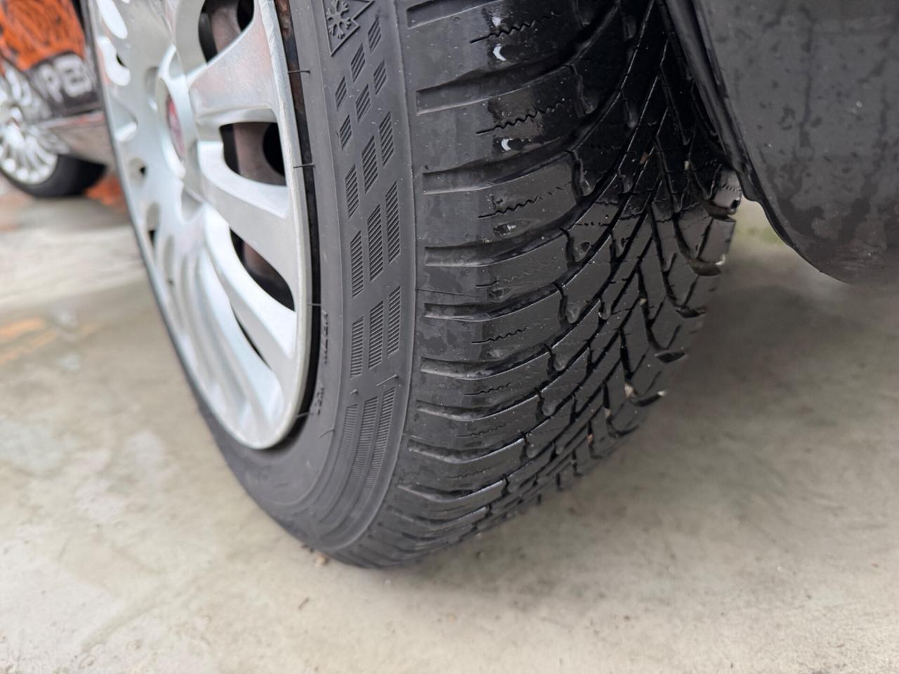 FIAT PUNTO 1.3MTJ 75CV EURO5A NEOPATENTATI