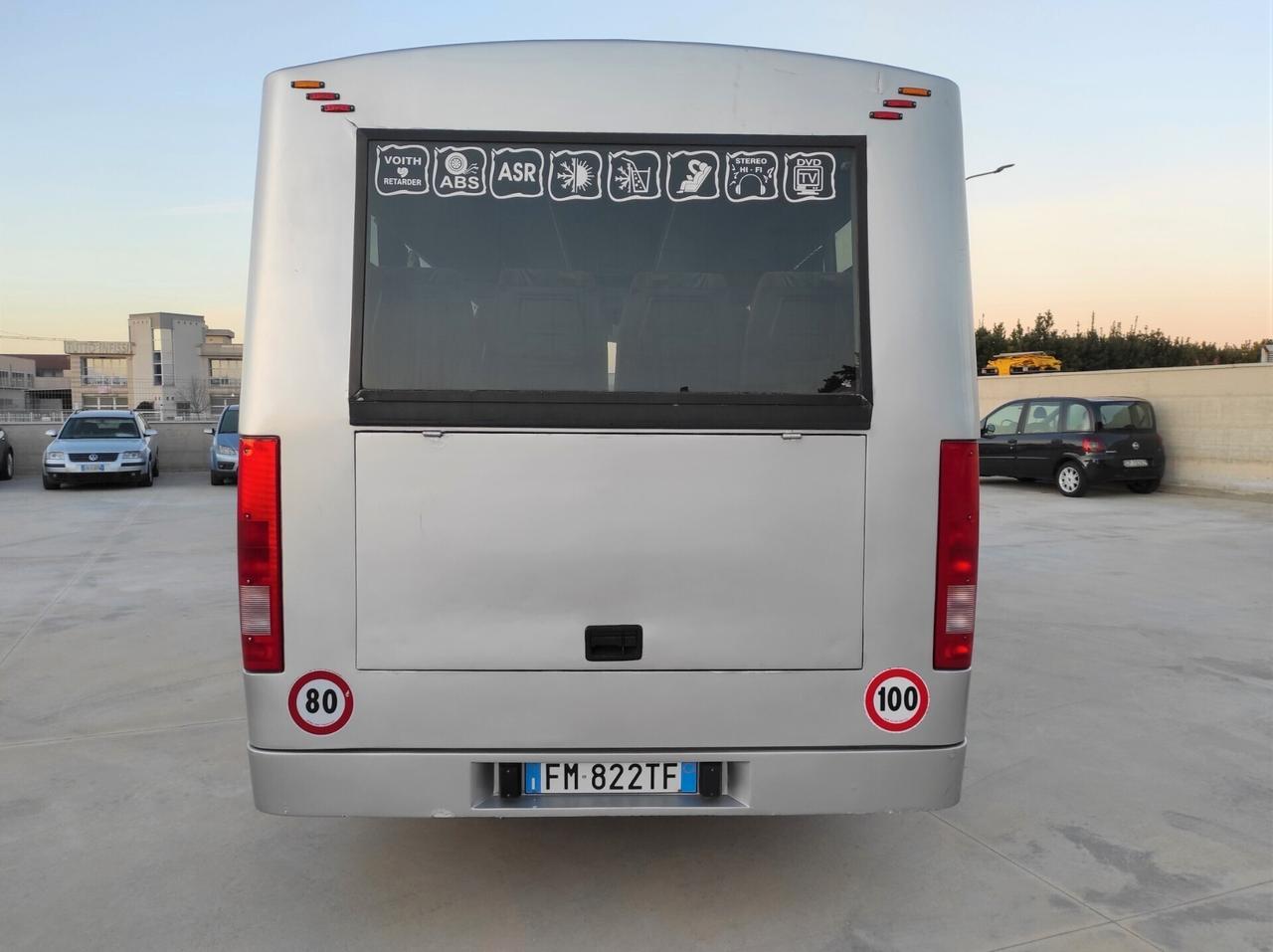 Iveco Minibus 25 POSTI - 2.5 Diesel 115cv