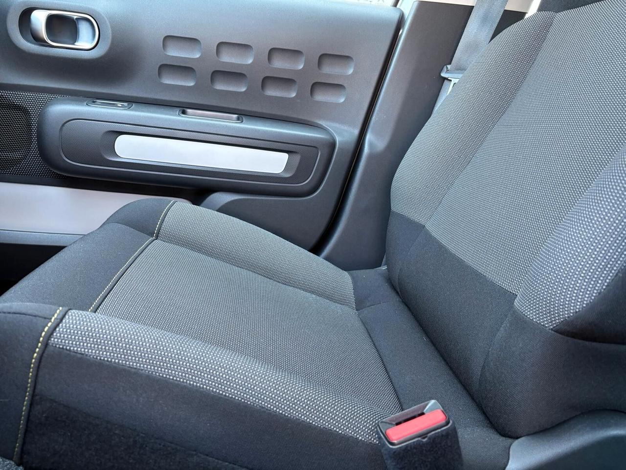 Citroen C3 FEEL PACK PureTech 83 SPOTICAR