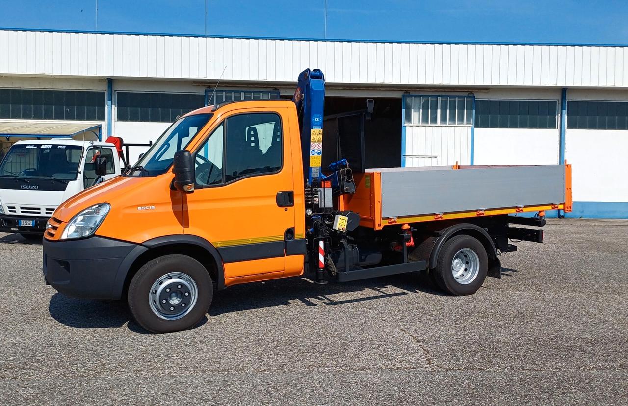 IVECO 65C18 GRU E RIBALTABILE