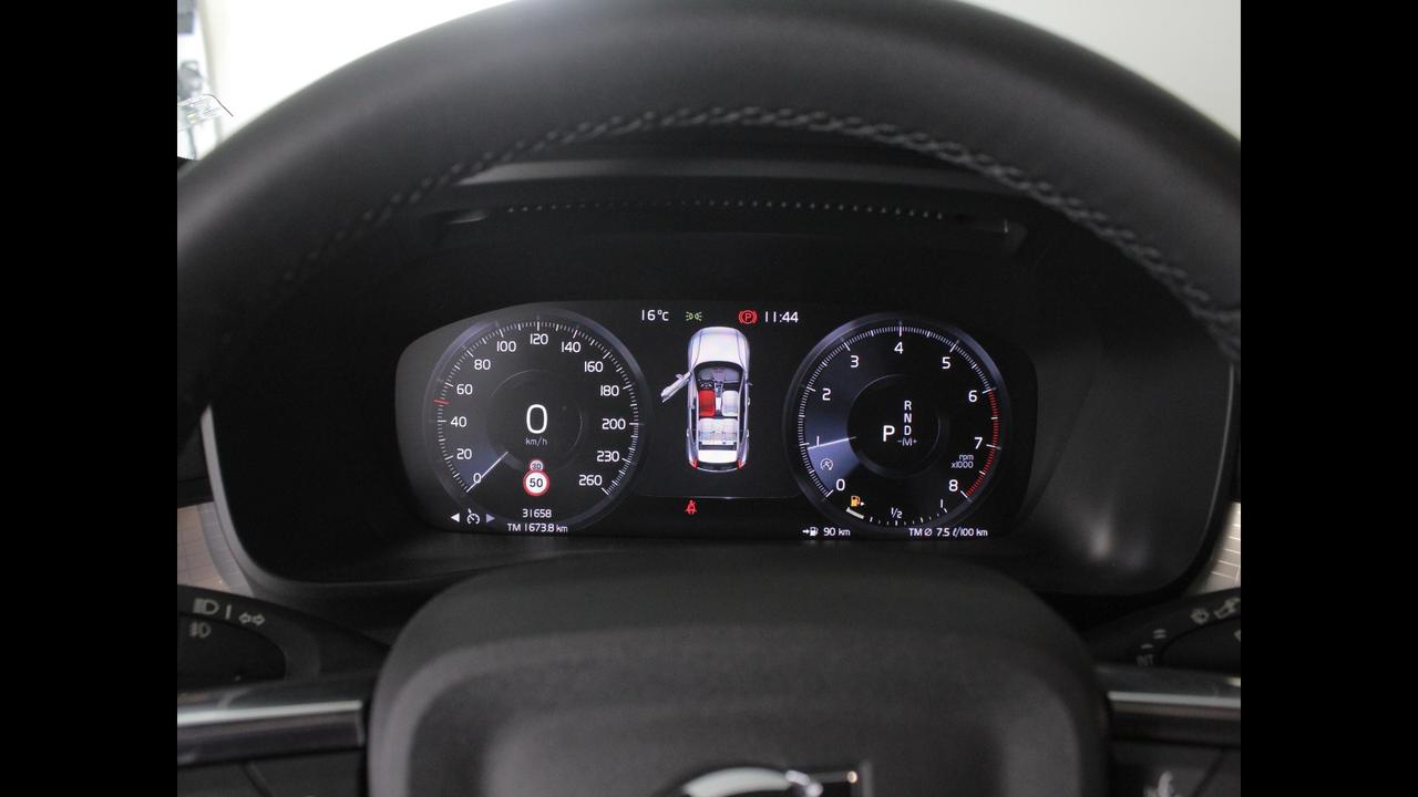 VOLVO XC40 - XC40 1.5 t2 Core auto