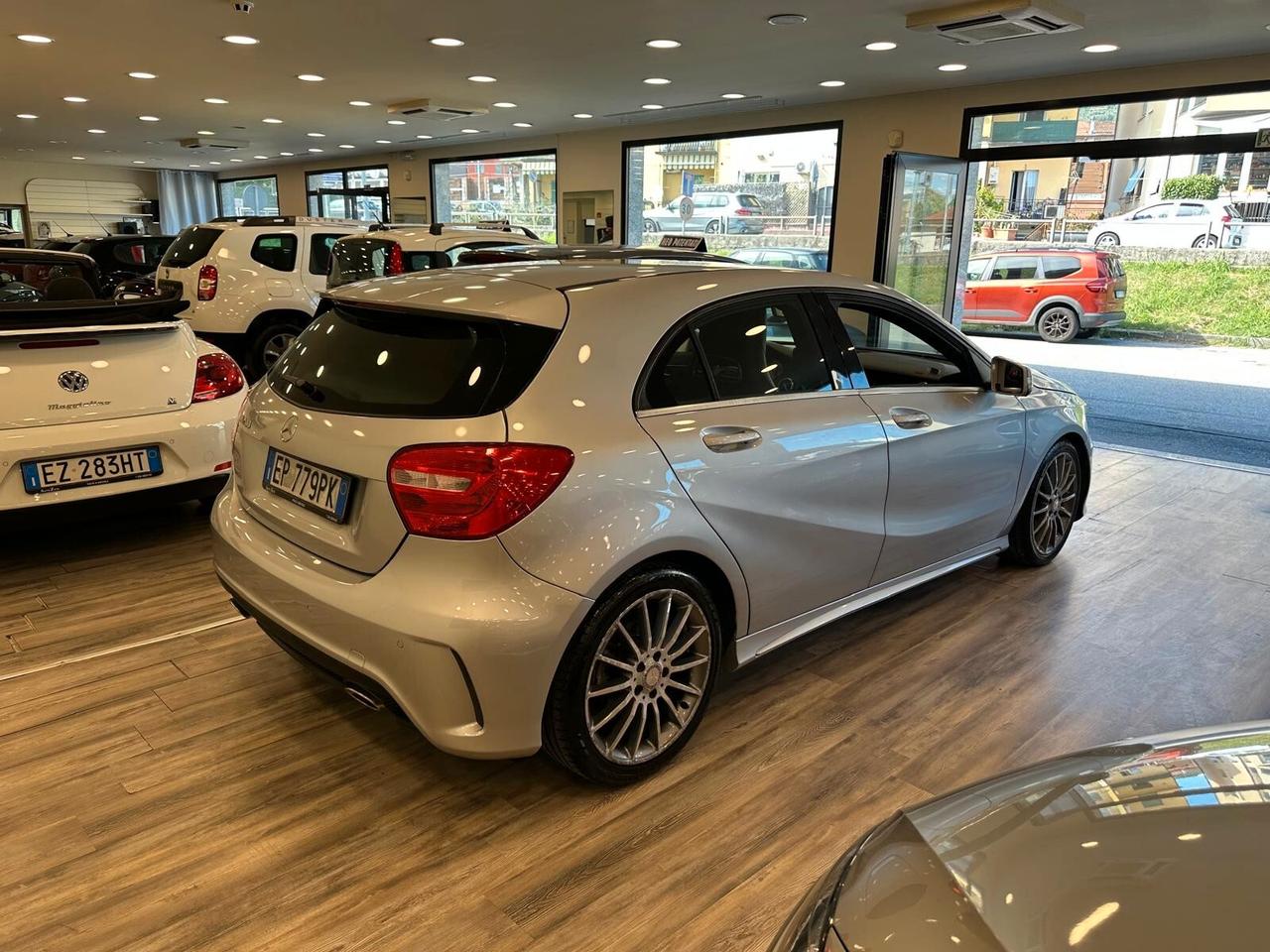 Mercedes-benz A 200 BlueEFFICIENCY Premium