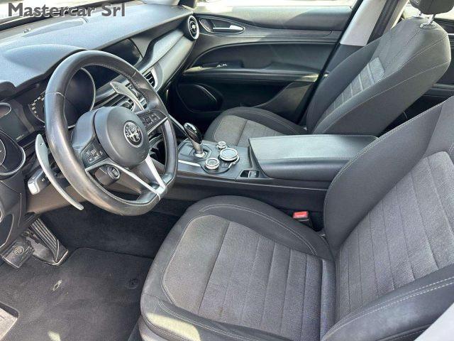 ALFA ROMEO Stelvio 2.2 t Business Q4 180cv AT8 auto - FN872TT