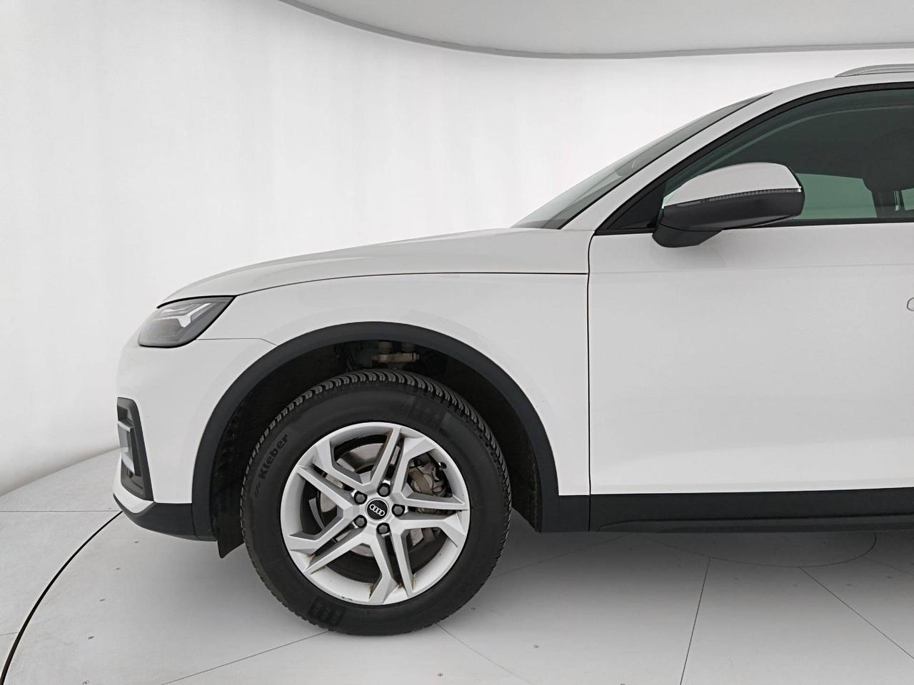 Audi Q5 40 2.0 tdi mhev 12V Business quattro