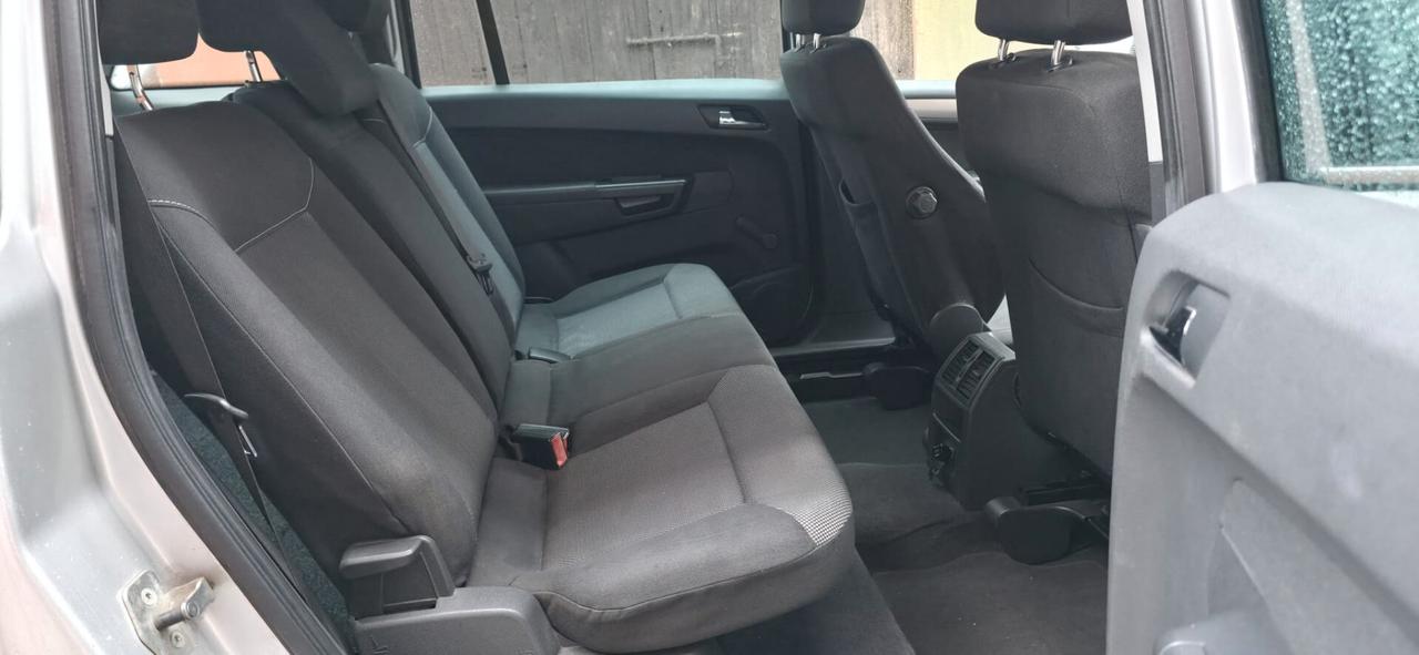 Opel zafira 1.6 benzina con metano neop