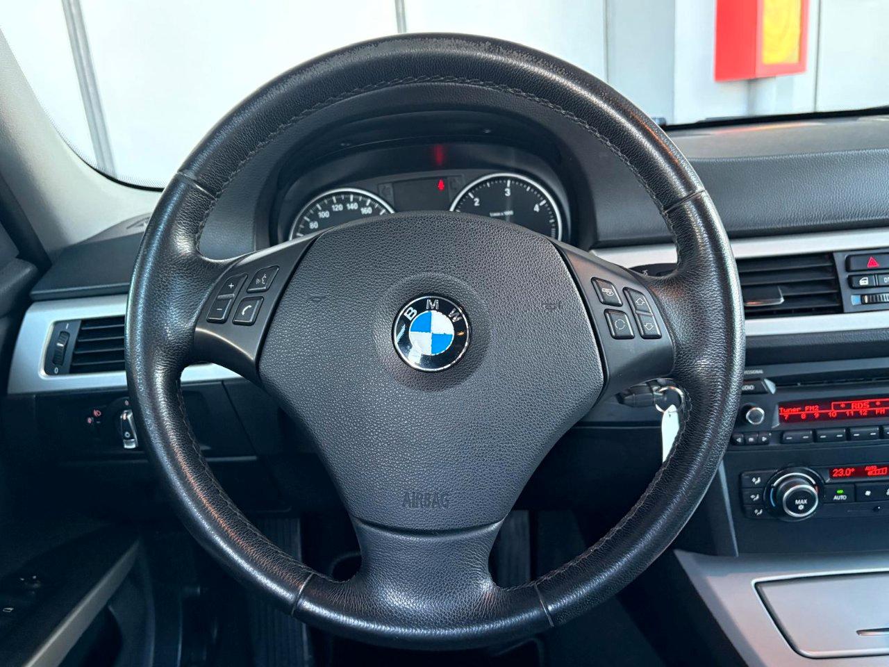 BMW 318 d Touring 2.0 Futura 143cv FL