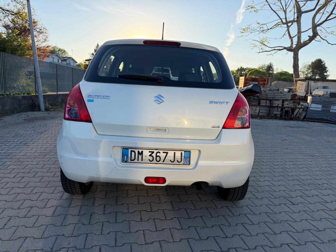 Suzuki Swift 1.3 4x4 5p. GL