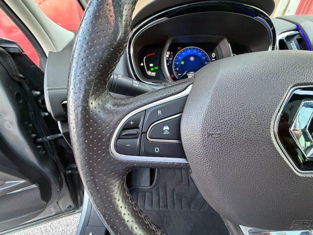 RENAULT Espace dCi EDC Energy Initiale Paris 4Control 7POSTI