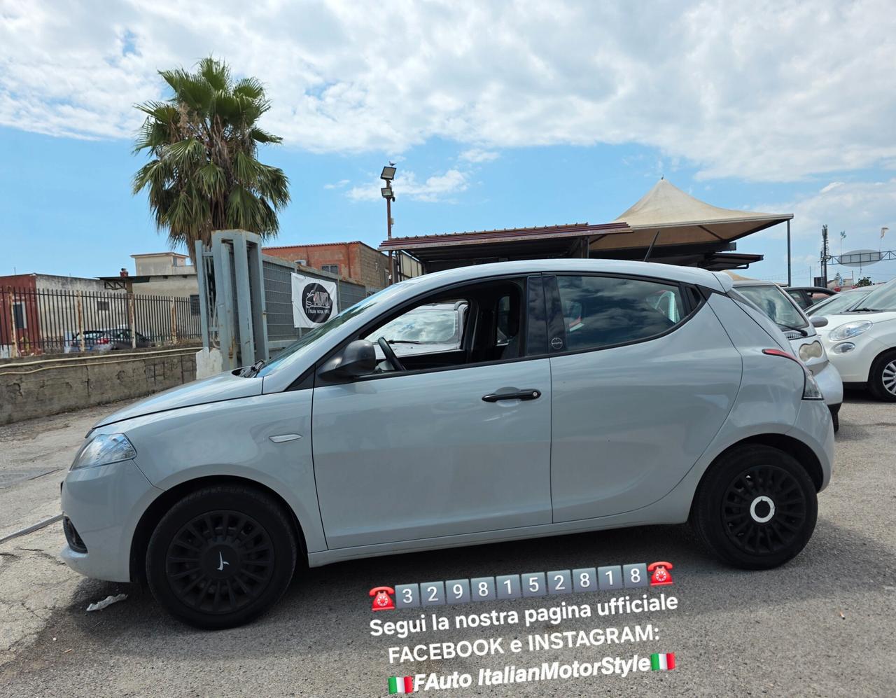 Lancia Ypsilon 1.0 FireFly 5 porte S&S Hybrid Ecochic Gold