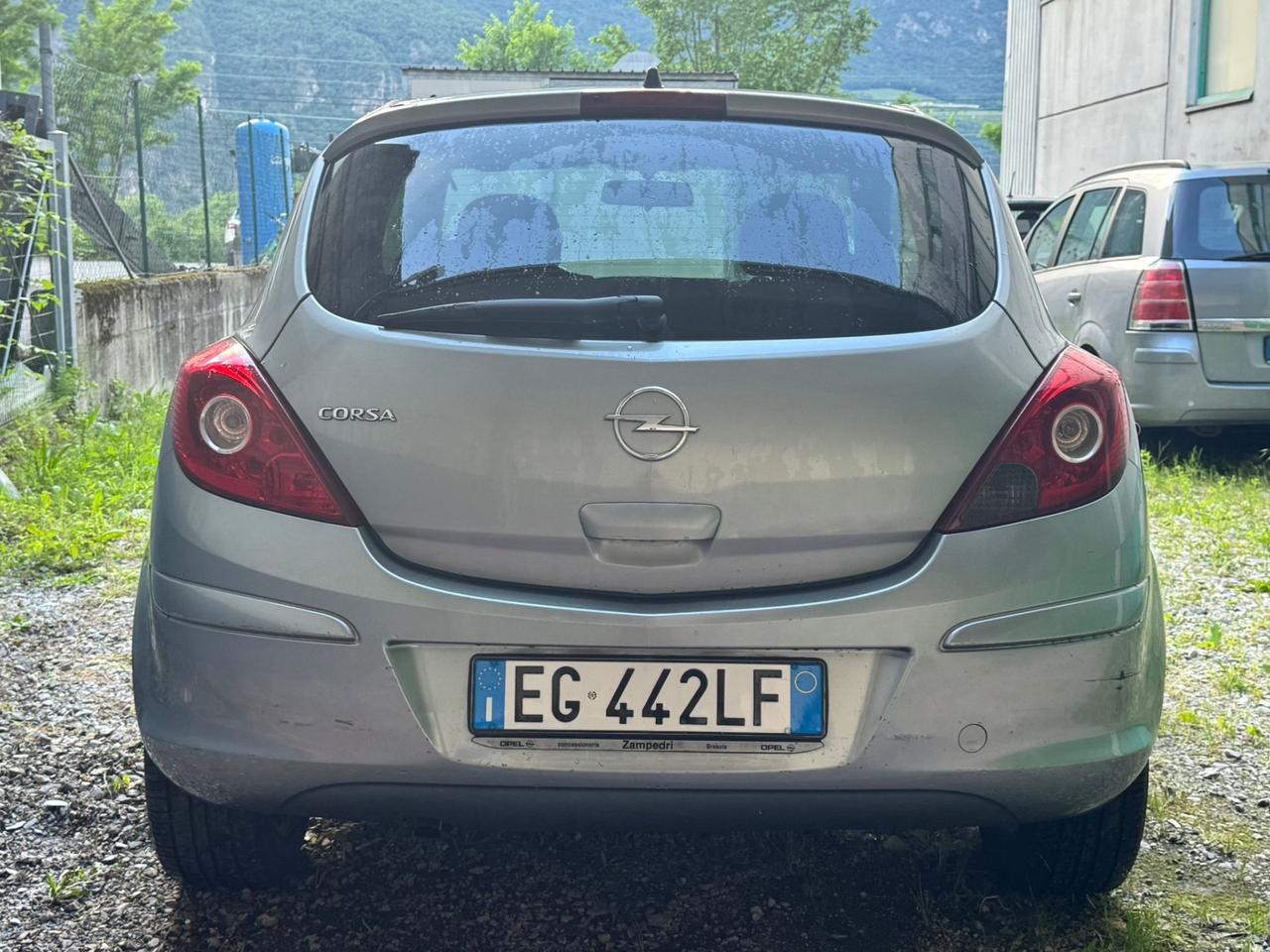Opel Corsa 1.2 3 porte Elective NEOPATENTATI