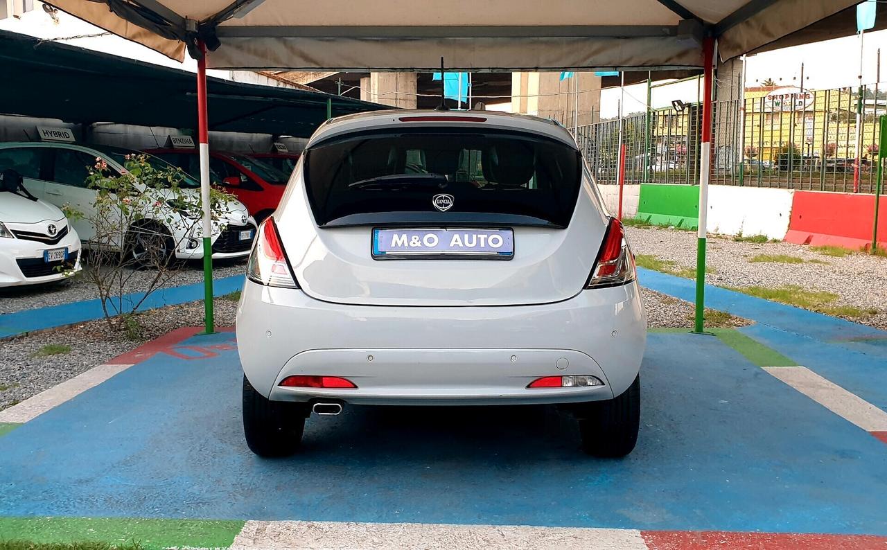 LANCIA YPSILON 1.2 BENZINA 2017 G.P.L DI CASA EURO6