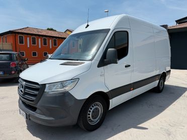 Mercedes-benz Sprinter F37/35 316 CDI RWD L2H2