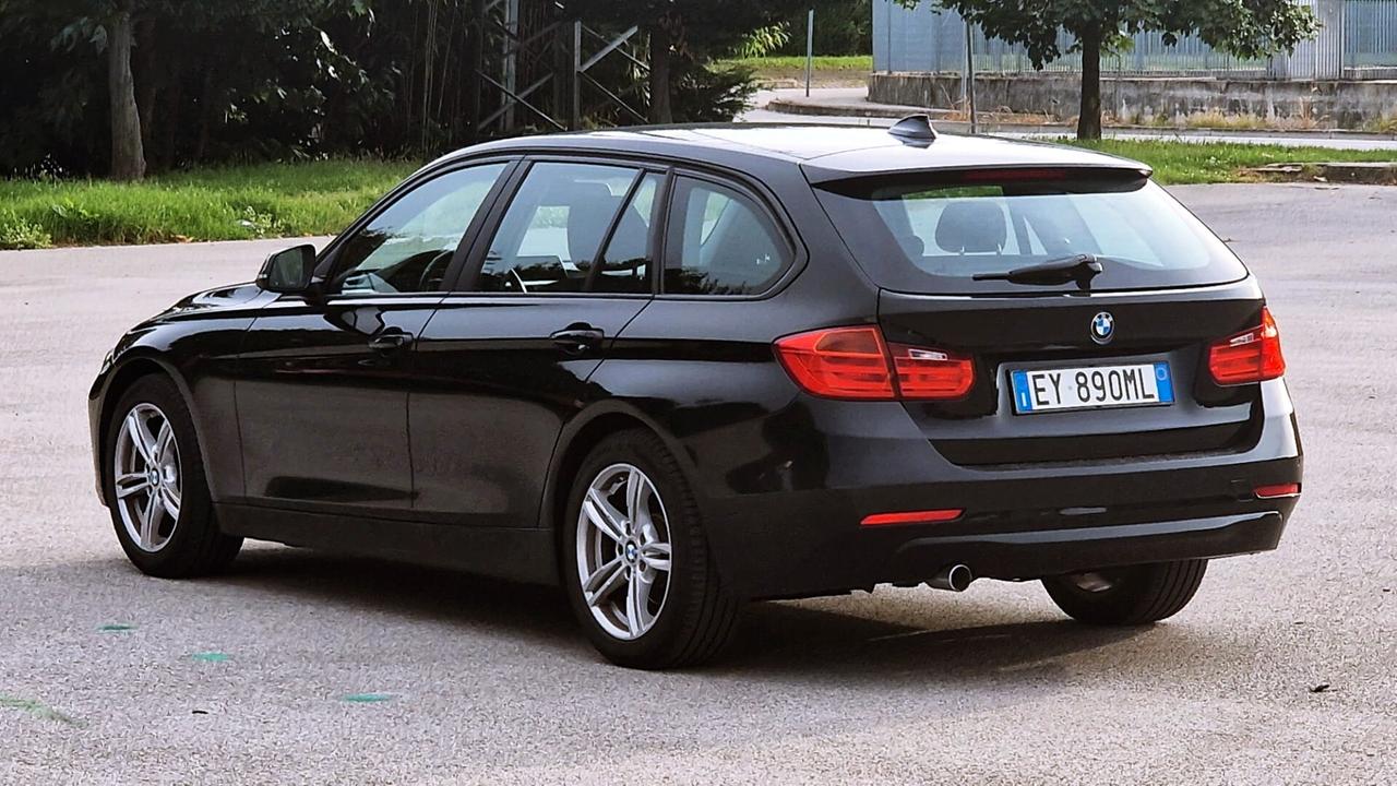 BMW 3 Series 318d Touring Business