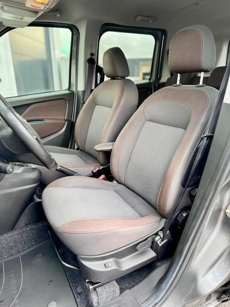 Fiat Doblo TREKKING 1.6 M-Jet 120cv GANCIO TRAINO