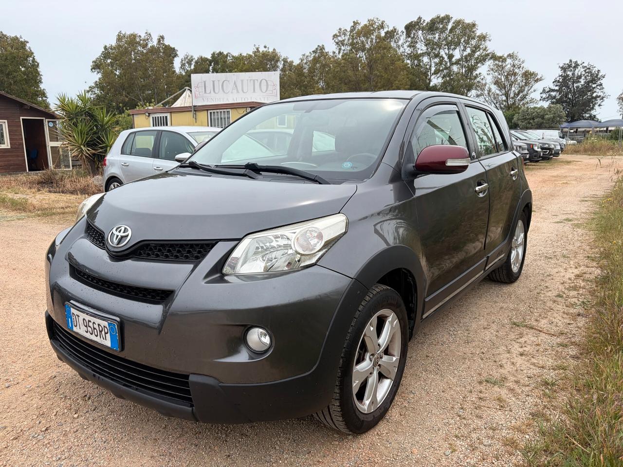 TOYOTA URBAN CRUISER 1.4 D4D 90CV 4X4
