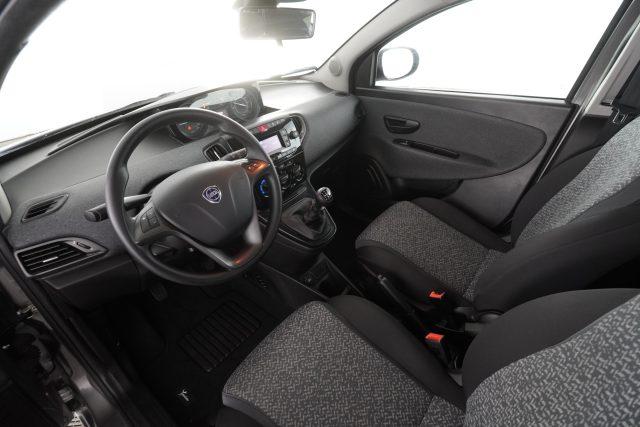 LANCIA Ypsilon Ypsilon 1.0 FireFly 5 porte S&S Hybrid Silver