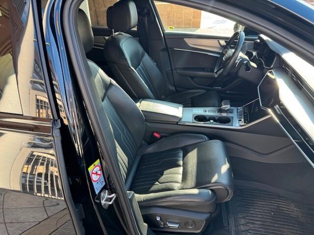 Audi A6 Avant 40 2.0 TDI S tronic S-LINE TETTO-MATRIXHD-R21-PELLE TOT.-B.OLUFSEN-FULL!!