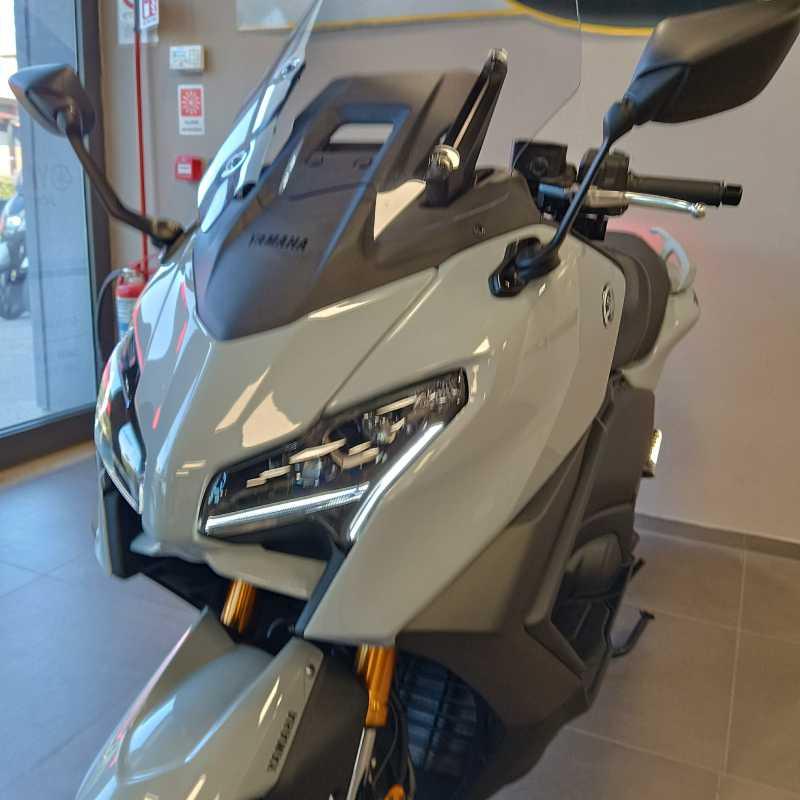 Yamaha T-Max 560 Tech Max - 2025