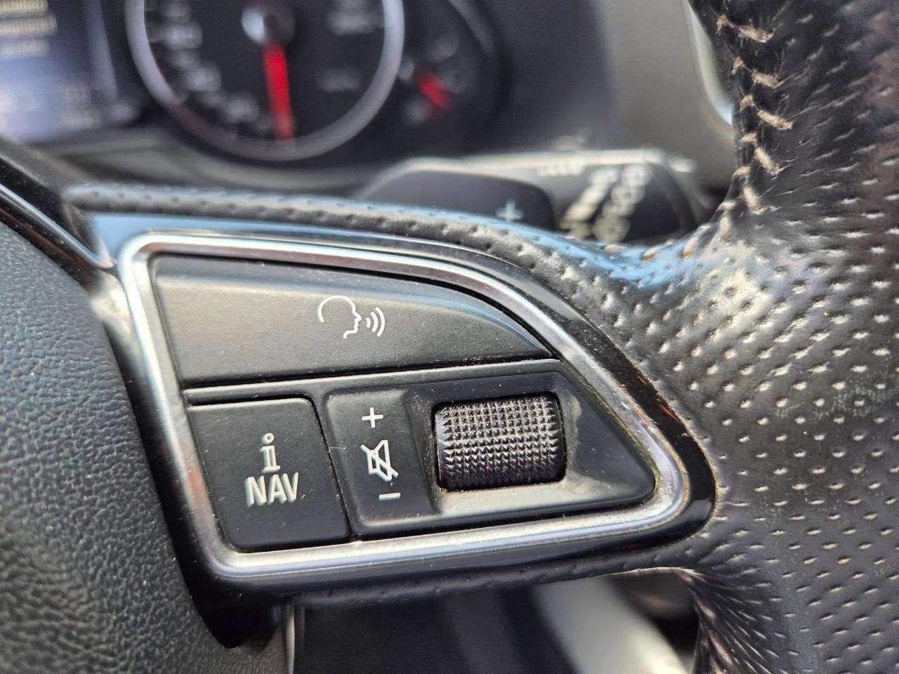 Audi Q5 2.0 TDI 177CV quattro S tronic SLINE