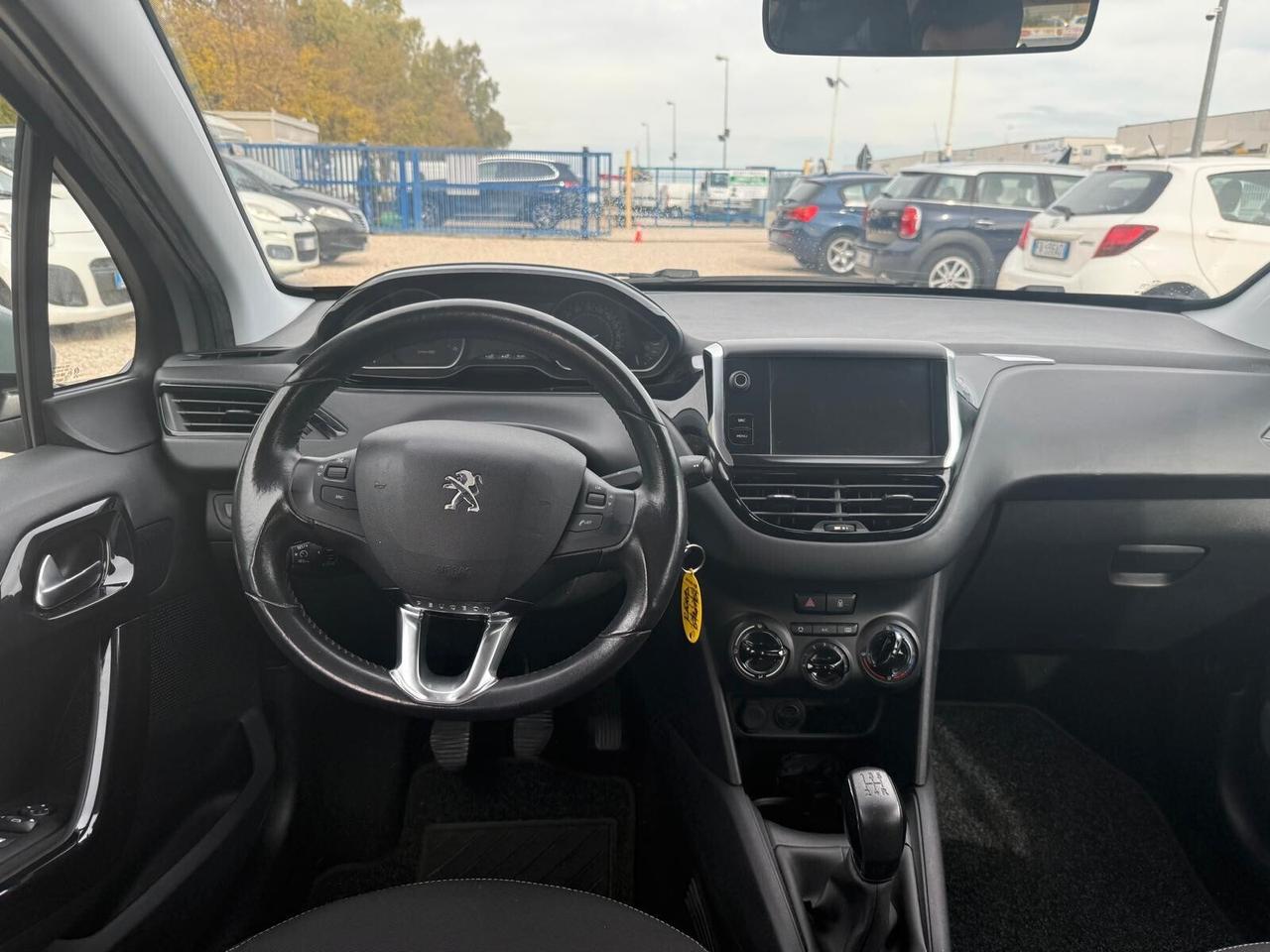 Peugeot 208 BlueHDi 75 5 porte Allure