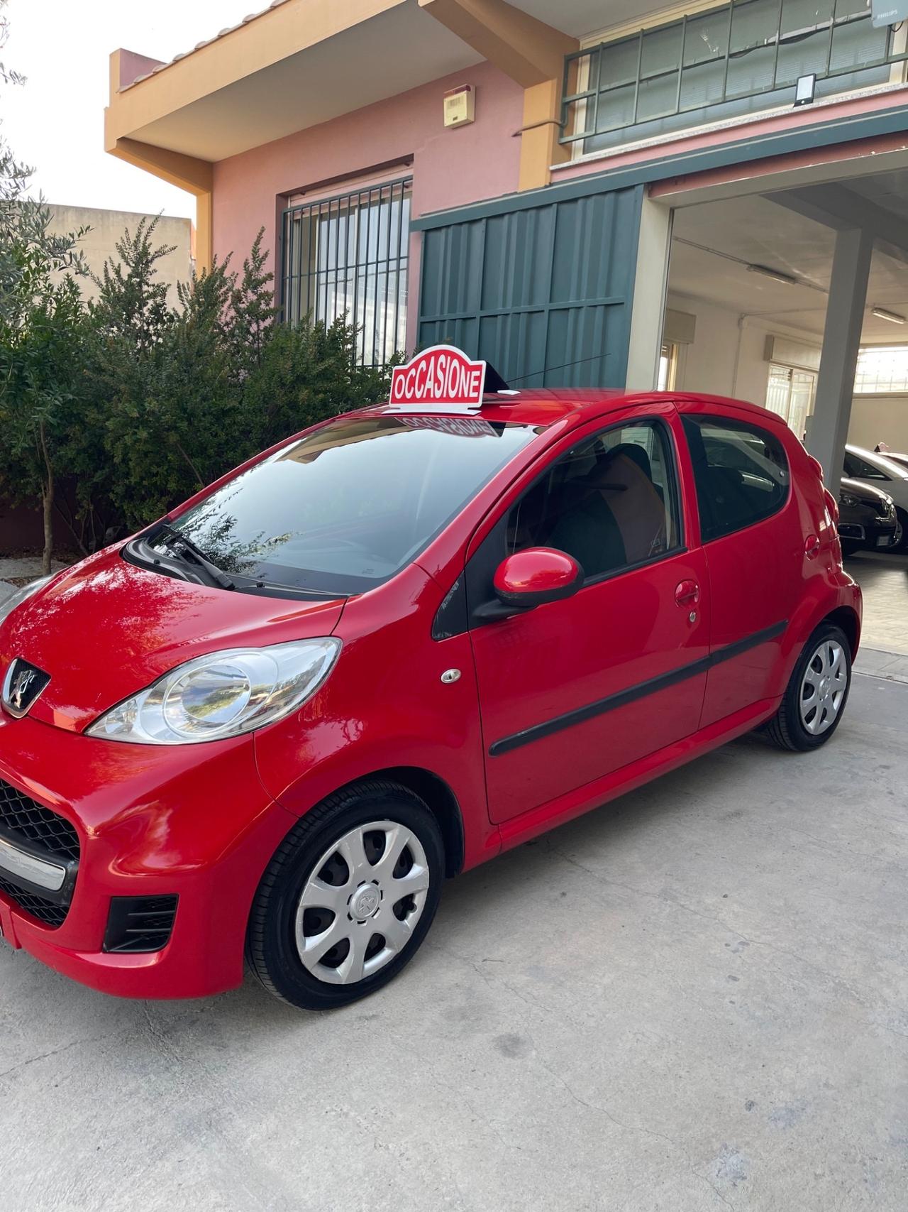 Peugeot 107 1.0 68CV 5p. Sweet Years